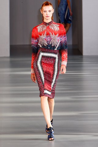 images/cast/10150290723457035=my job on fabric x=peter pilotto Summer show 2012 london