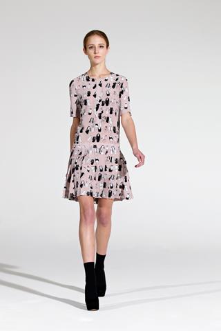 images/cast/10150534632642035=COLOUR'S COMPANY job on fabric x=victoria beckham Fall 2012 n.y